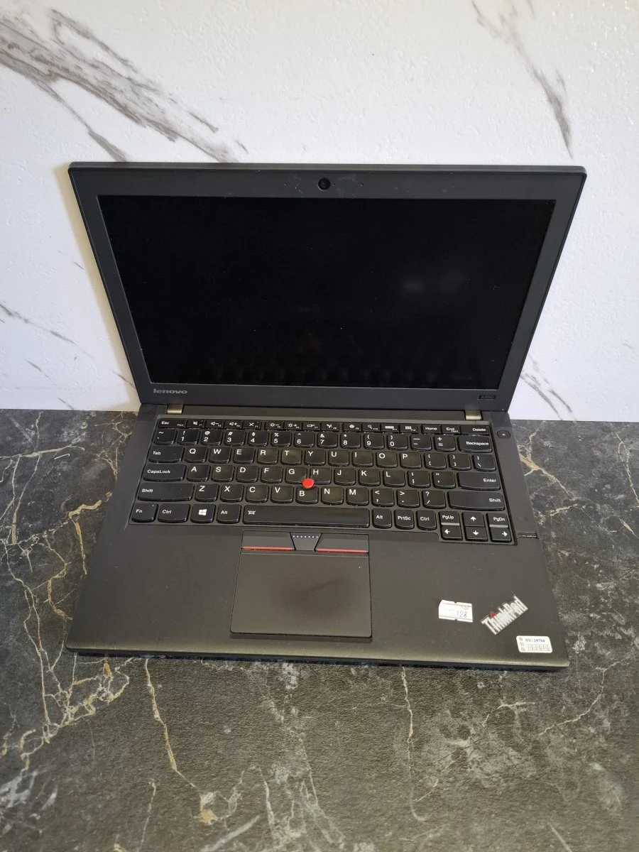 LENOVO X250 CPU CORE i7/5TH/RAM8GB/SSD128/12.5 INCH
